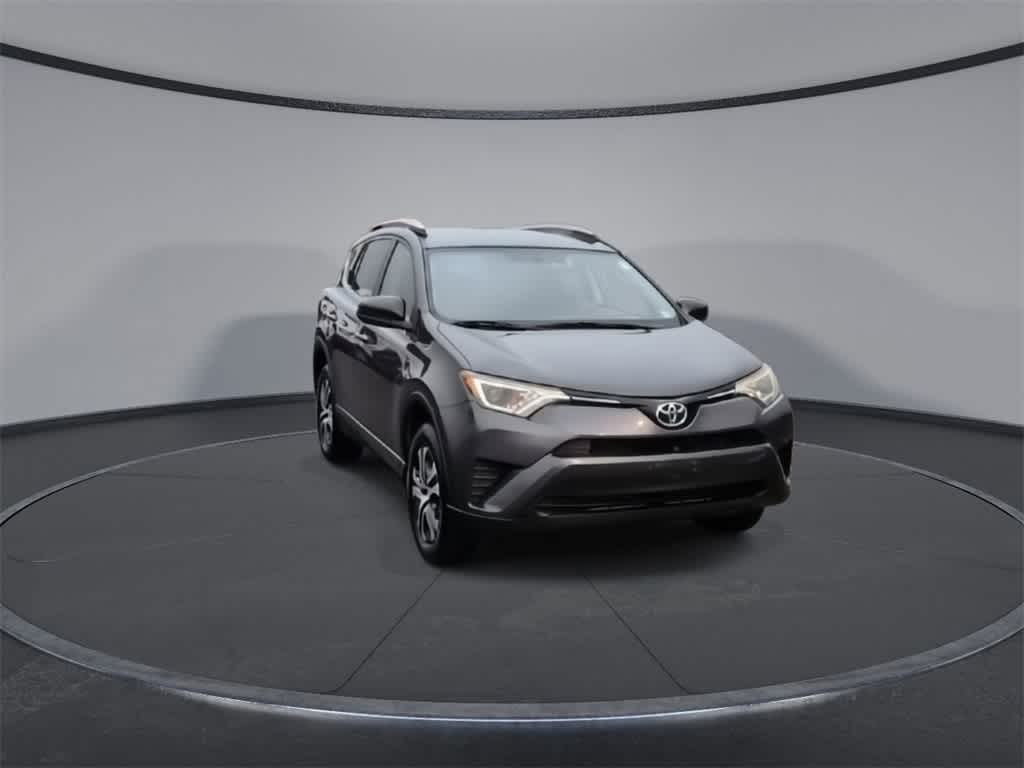 Thumbnail: 2016 Toyota RAV4 - 2