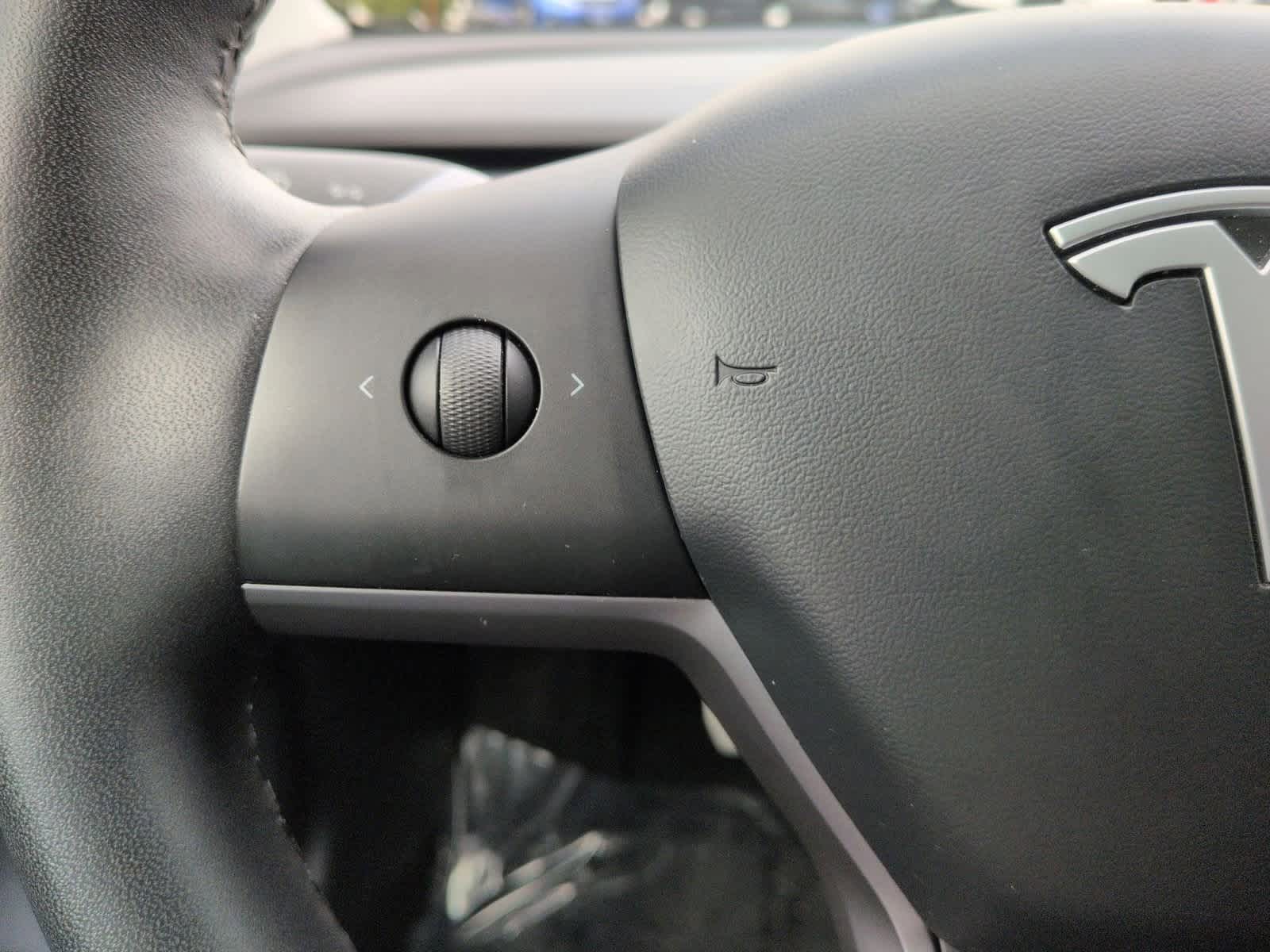 Thumbnail: 2020 Tesla Model 3 - 26