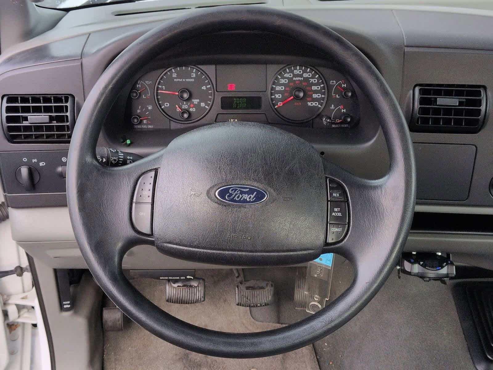 Thumbnail: 2007 Ford F-350 - 24