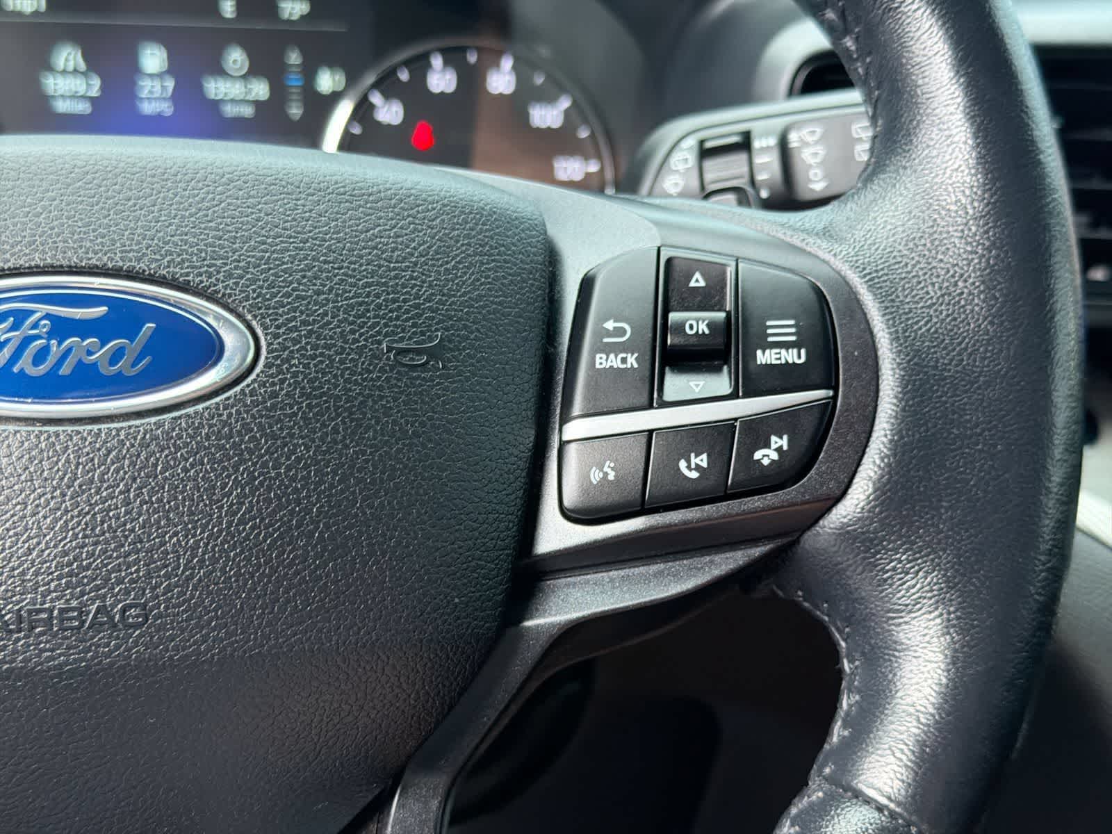 Thumbnail: 2020 Ford Explorer - 25