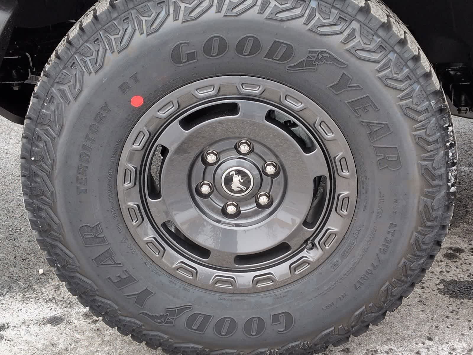 Thumbnail: 2025 Ford Bronco - 14