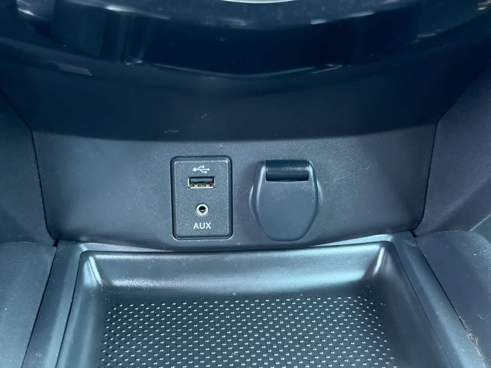 Thumbnail: 2016 Nissan Rogue - 31