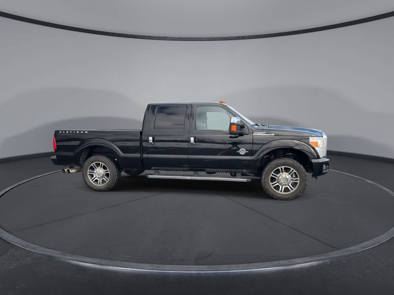 Thumbnail: 2016 Ford F-250 - 9