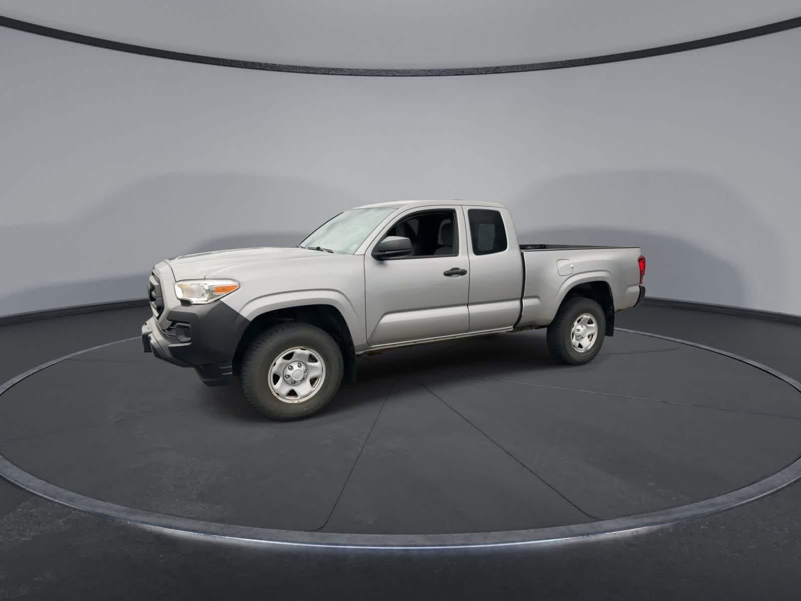 Thumbnail: 2020 Toyota Tacoma - 4