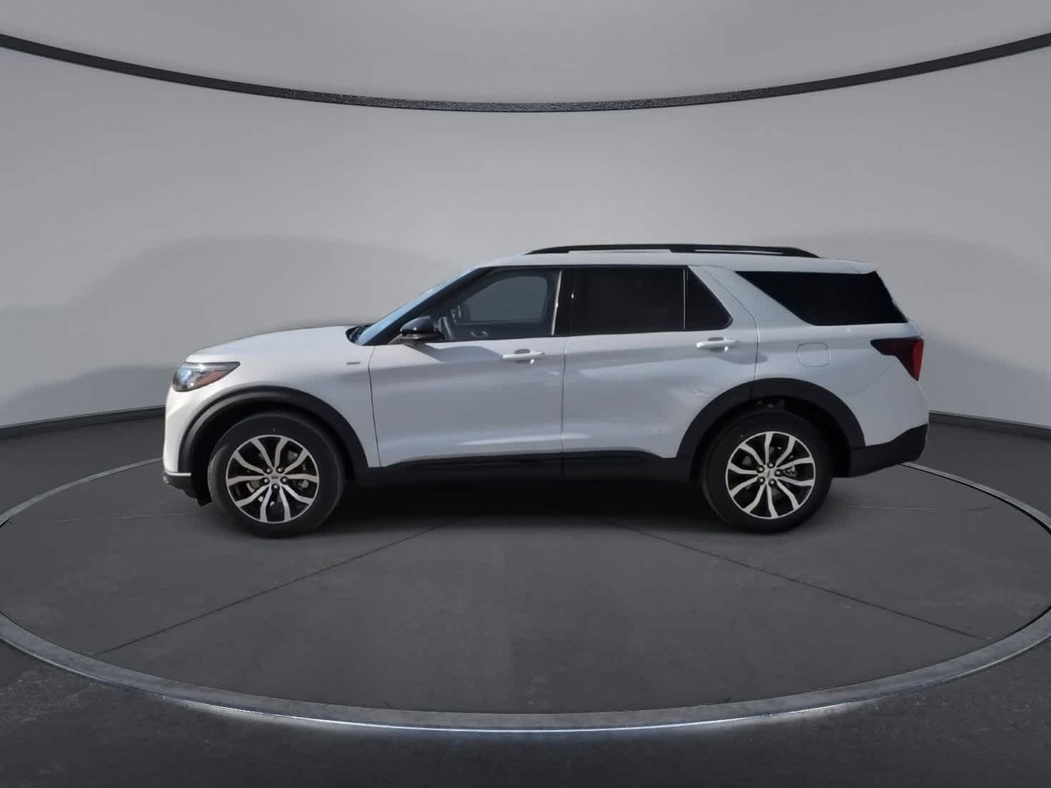 Thumbnail: 2026 Ford Explorer - 5