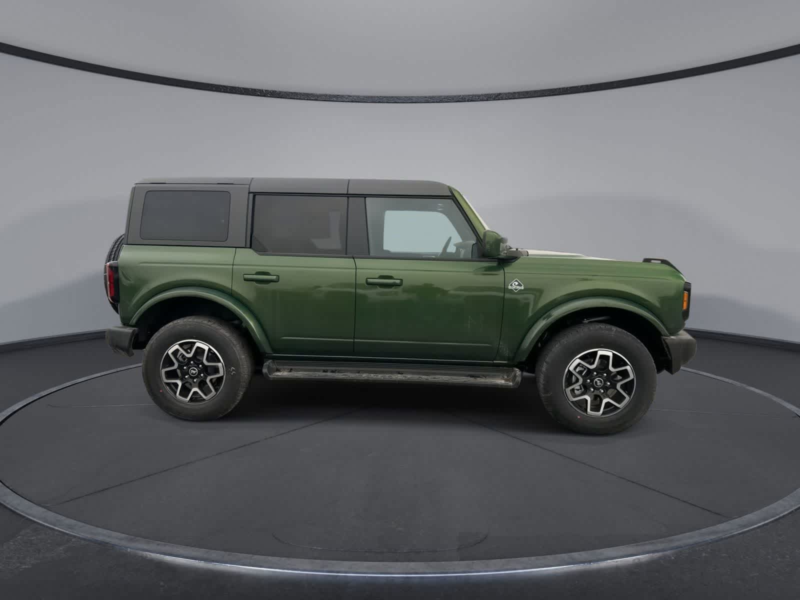 Thumbnail: 2025 Ford Bronco - 9