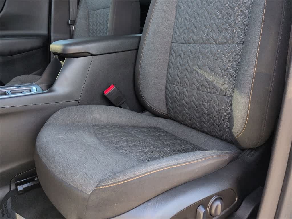 Thumbnail: 2022 Chevrolet Equinox - 17