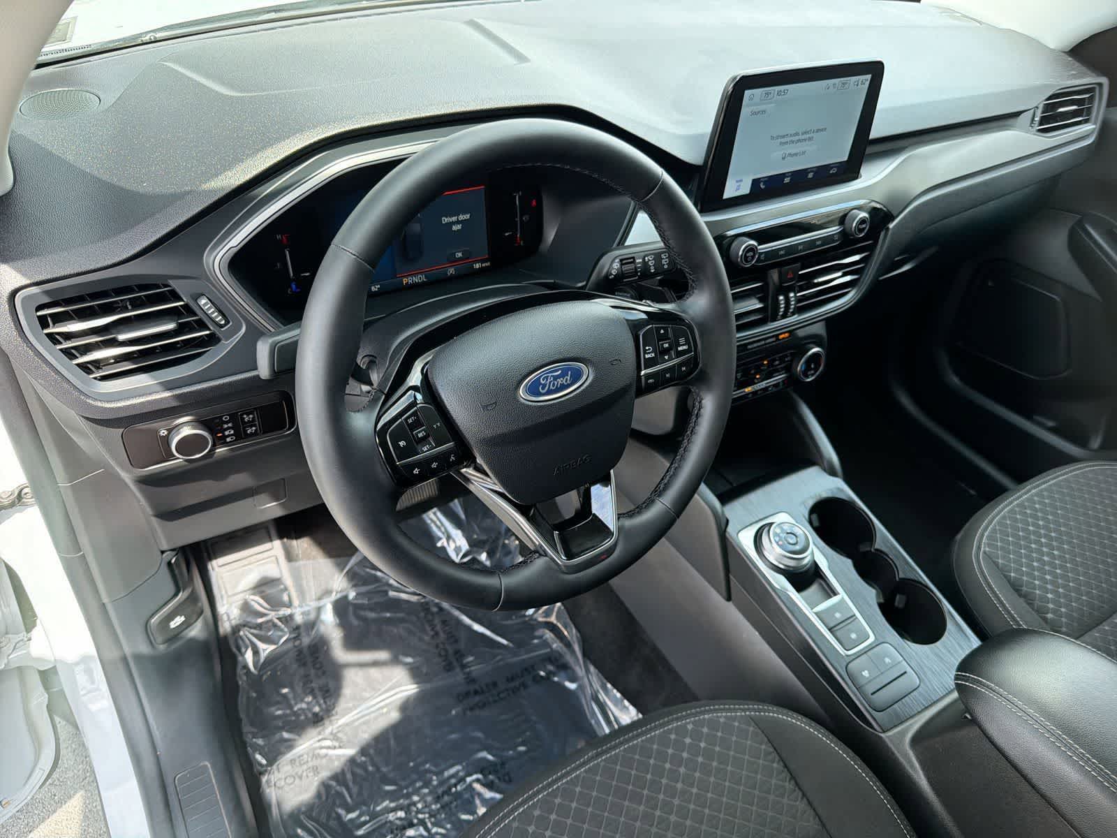 Thumbnail: 2025 Ford Escape - 10