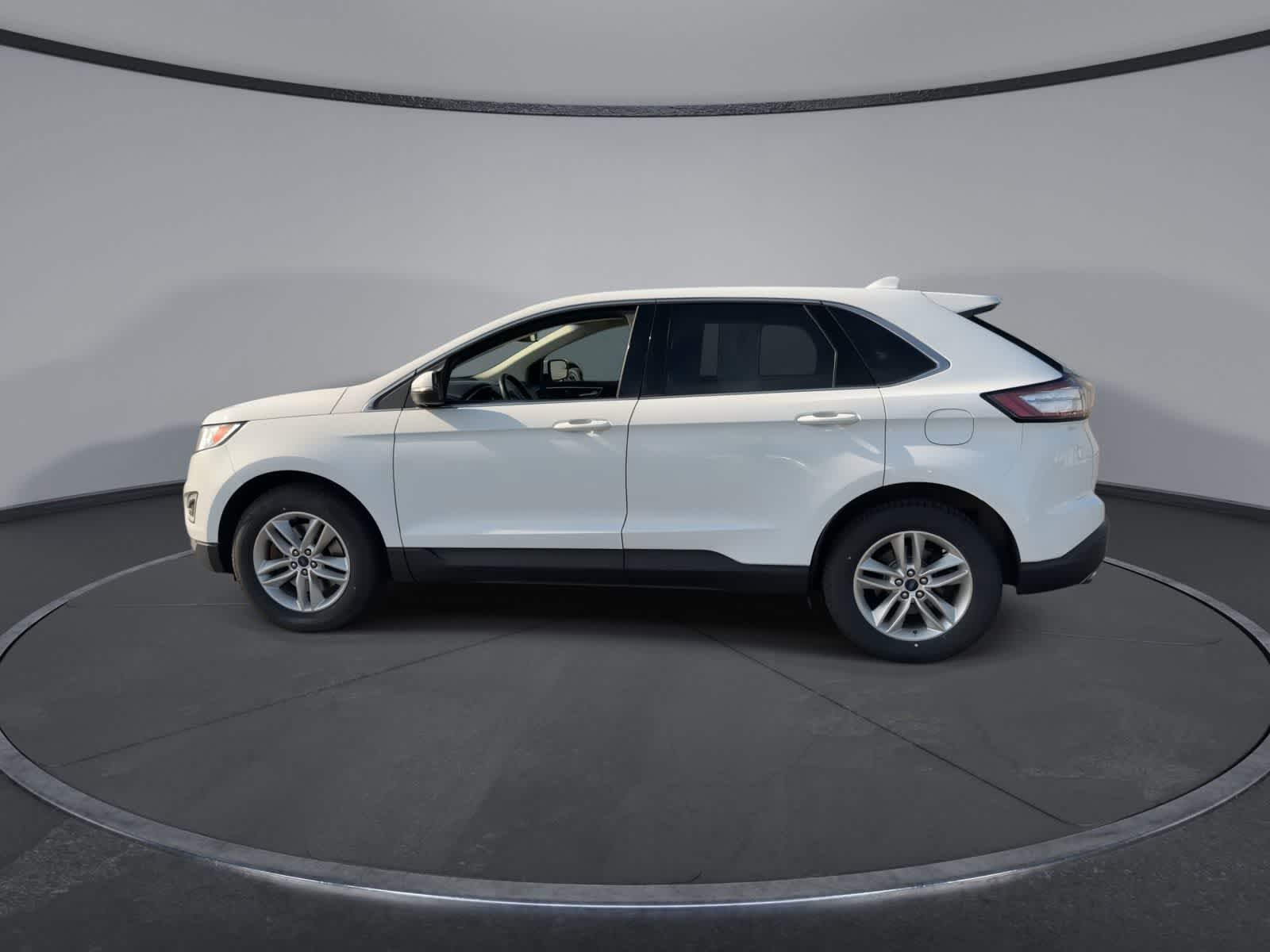 Thumbnail: 2016 Ford Edge - 5