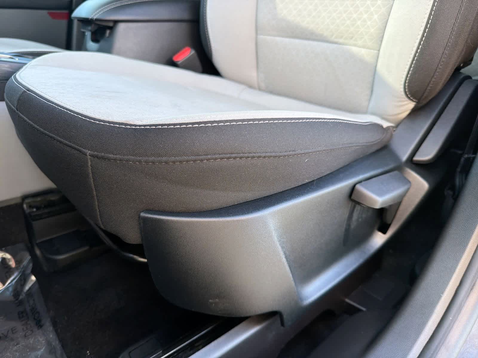 Thumbnail: 2025 Ford Escape - 18