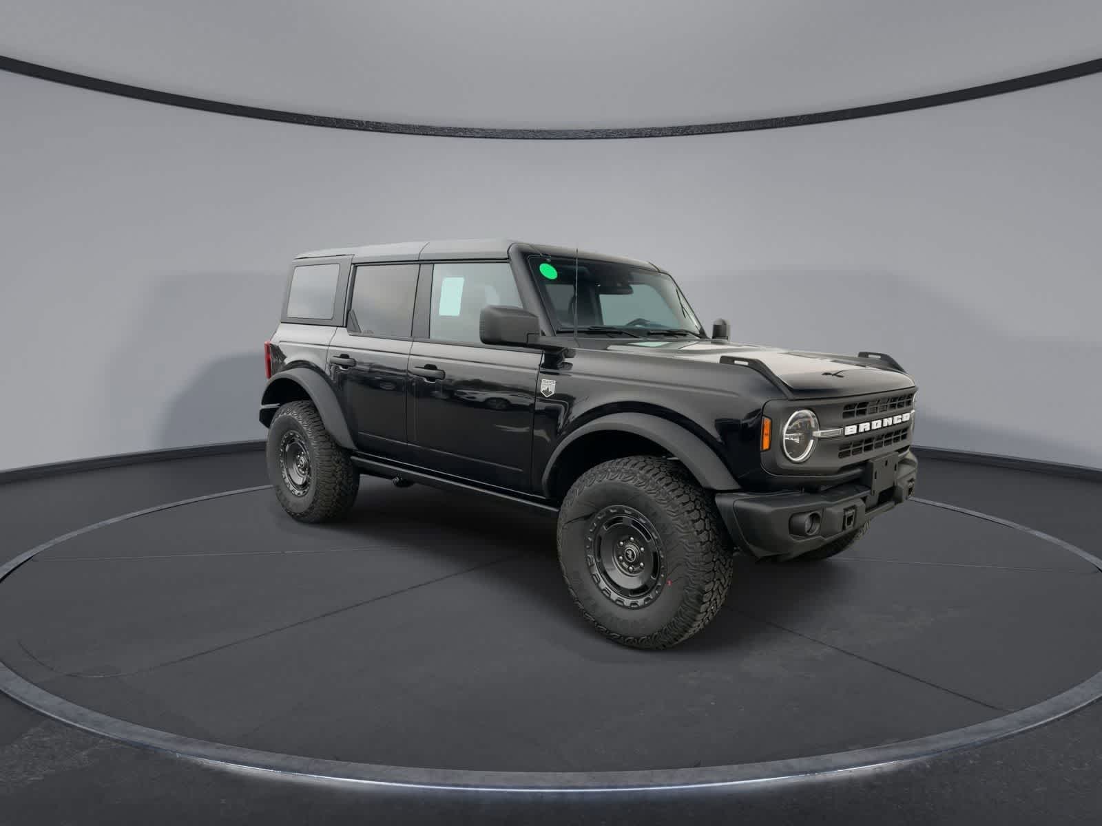 Thumbnail: 2025 Ford Bronco - 2
