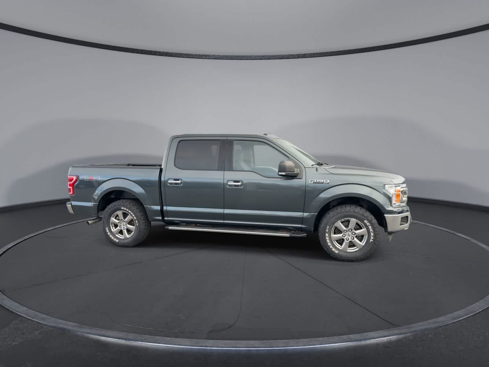 Thumbnail: 2018 Ford F-150 - 9