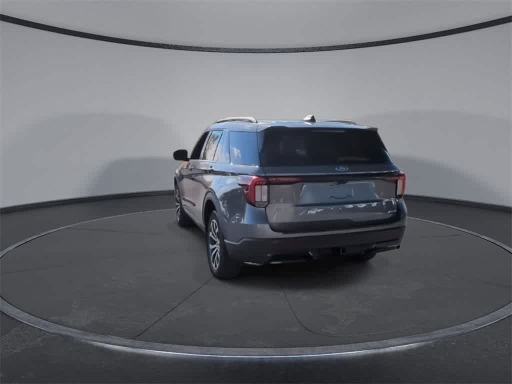 Thumbnail: 2026 Ford Explorer - 7