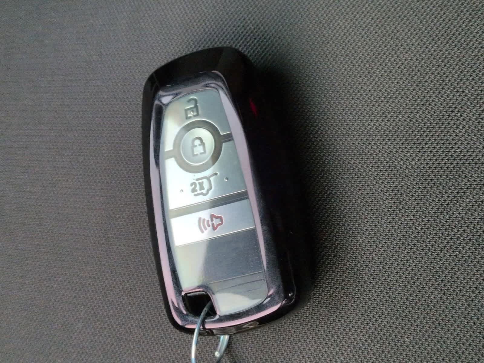 Thumbnail: 2022 Ford Explorer - 36