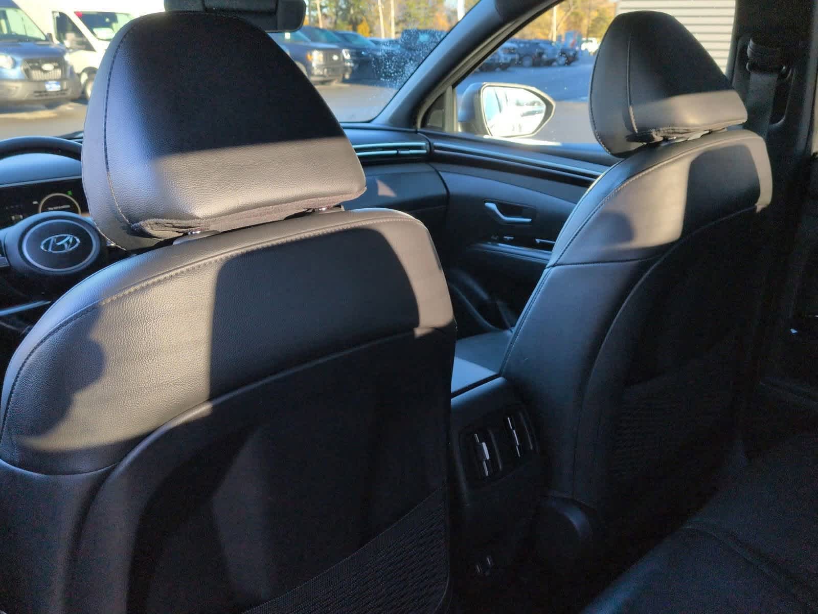 Thumbnail: 2022 Hyundai Santa Cruz - 19