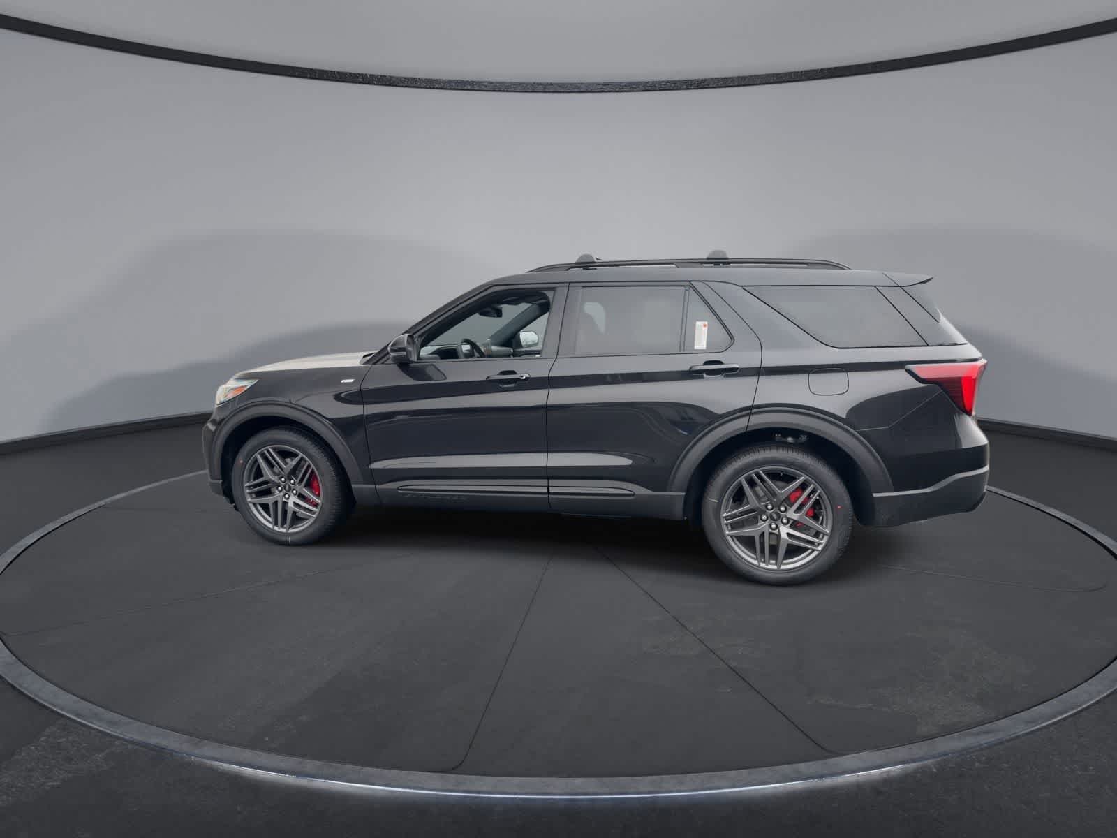 Thumbnail: 2026 Ford Explorer - 5