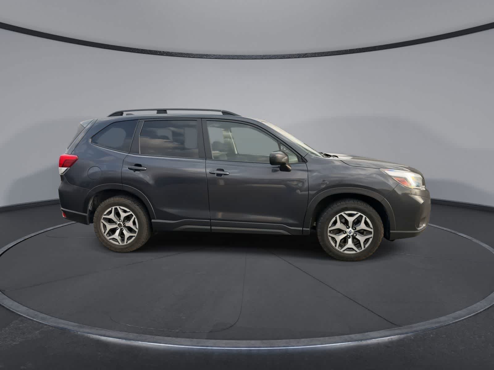 Thumbnail: 2019 Subaru Forester - 9