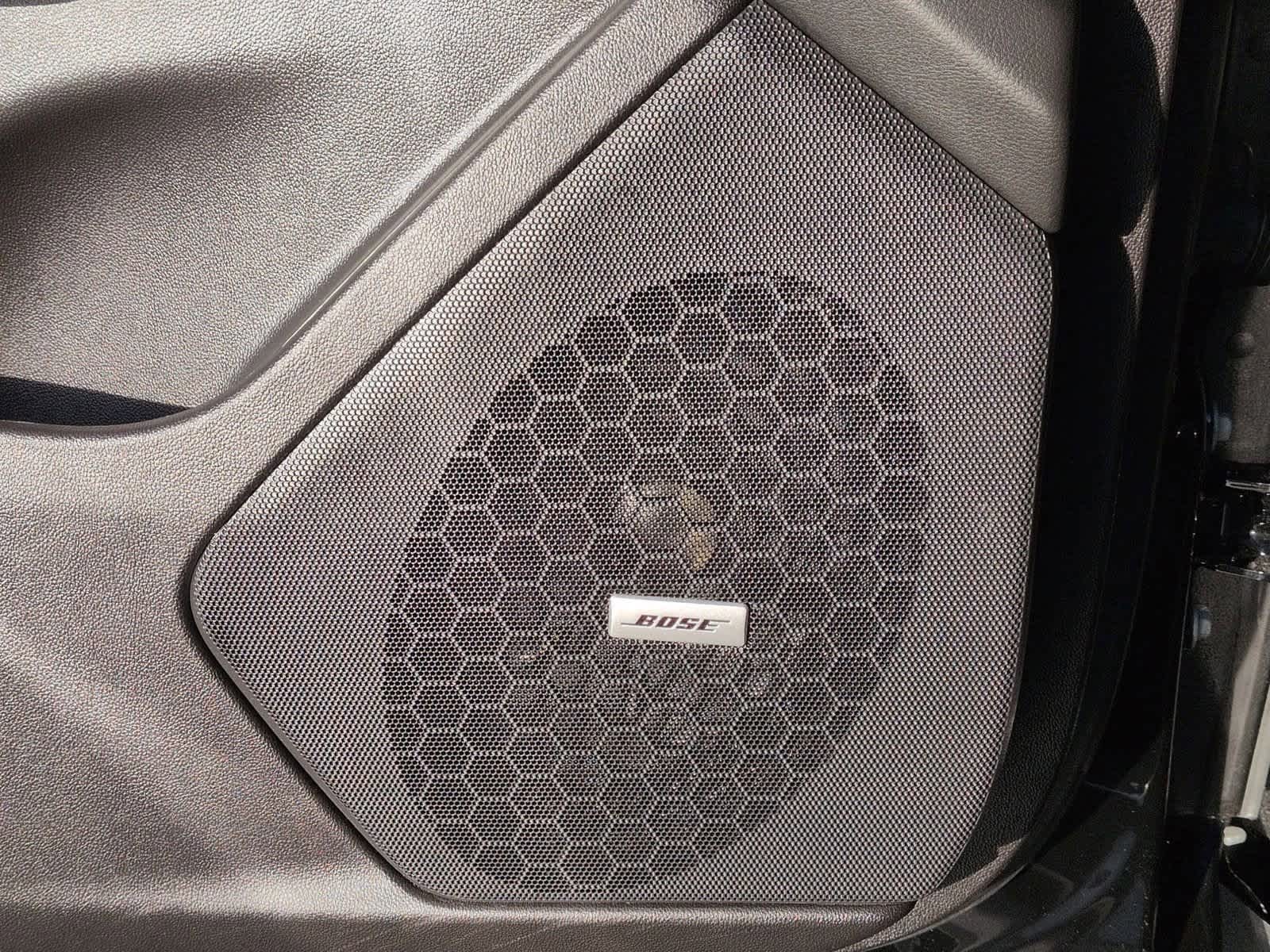 Thumbnail: 2025 Cadillac XT5 - 33