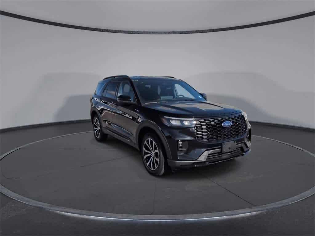 Thumbnail: 2026 Ford Explorer - 2