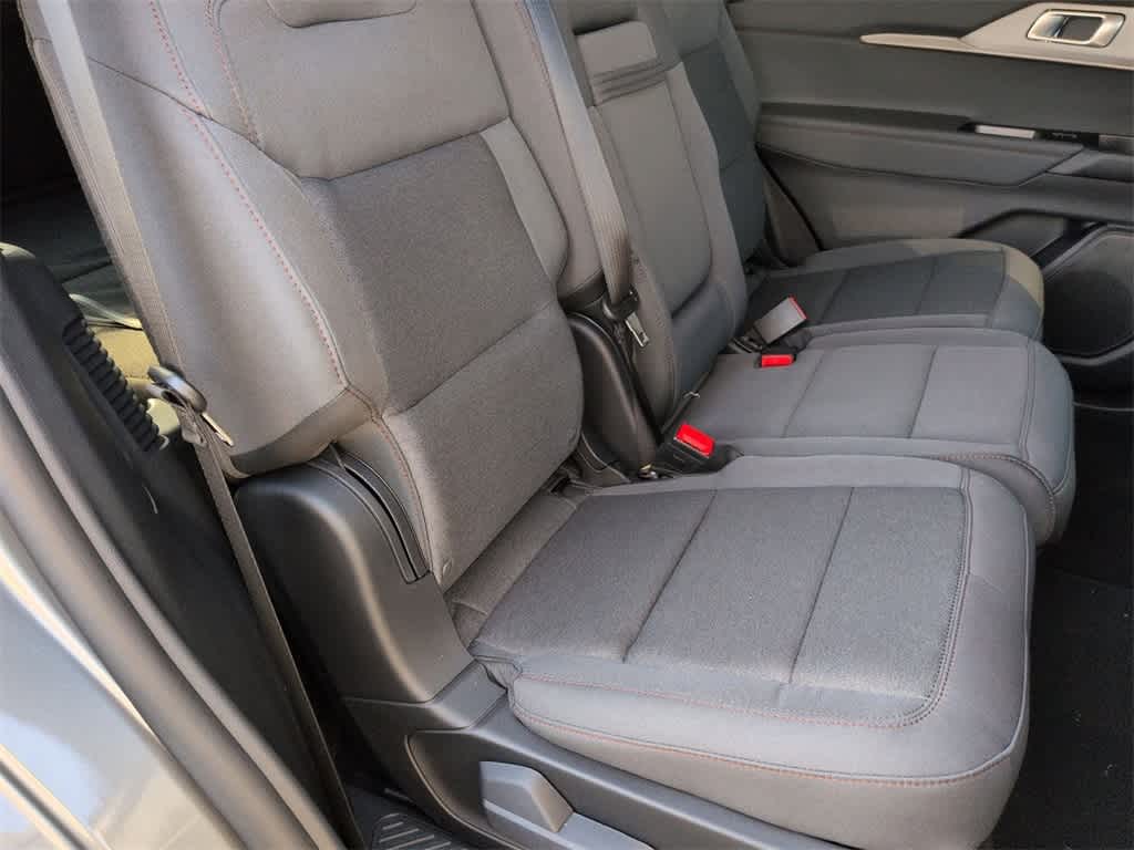 Thumbnail: 2026 Ford Explorer - 21