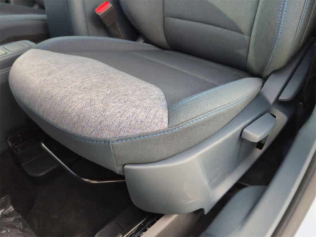 Thumbnail: 2025 Ford Maverick - 18