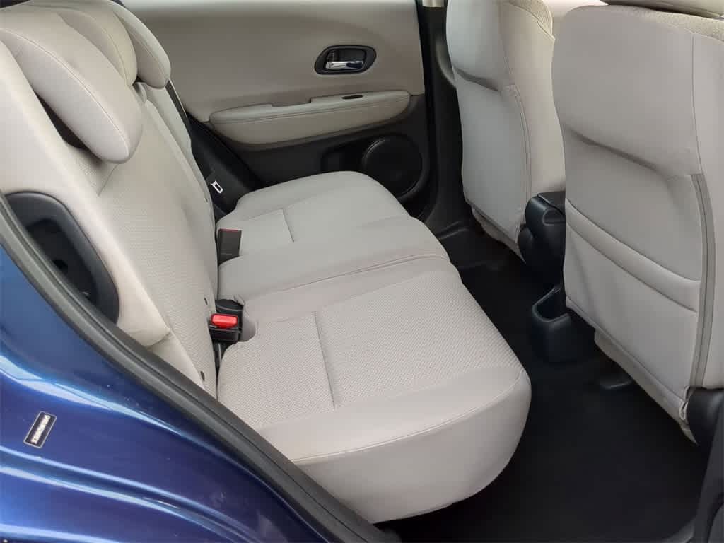 2017 Honda HR-V LX 21