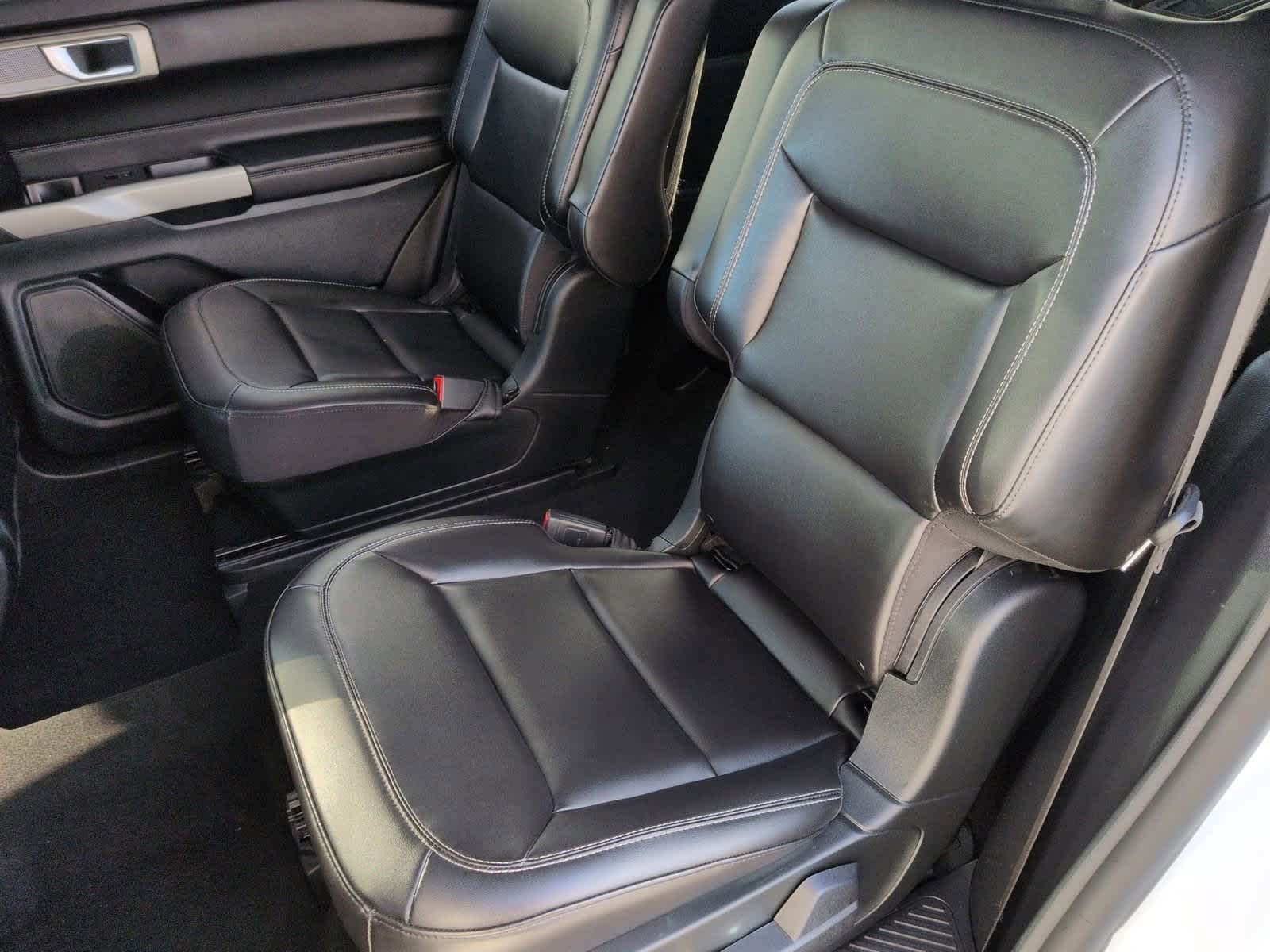 Thumbnail: 2023 Ford Explorer - 20