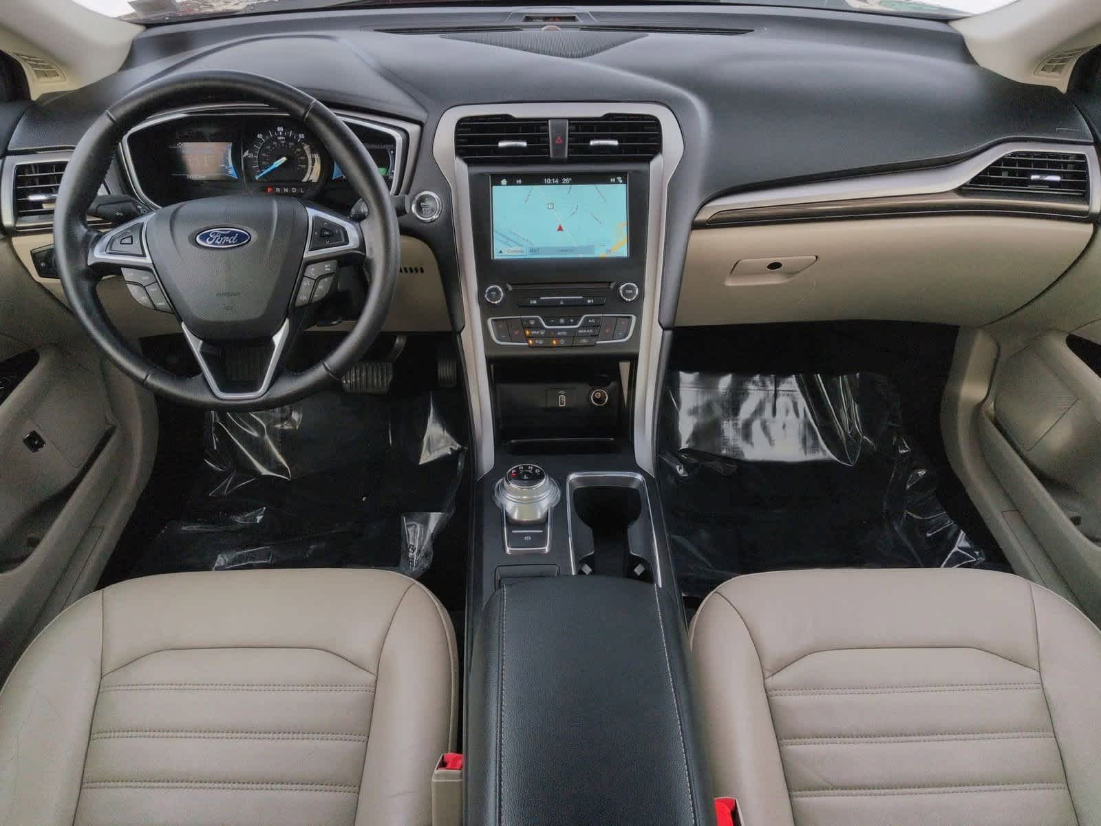 Thumbnail: 2017 Ford Fusion - 16