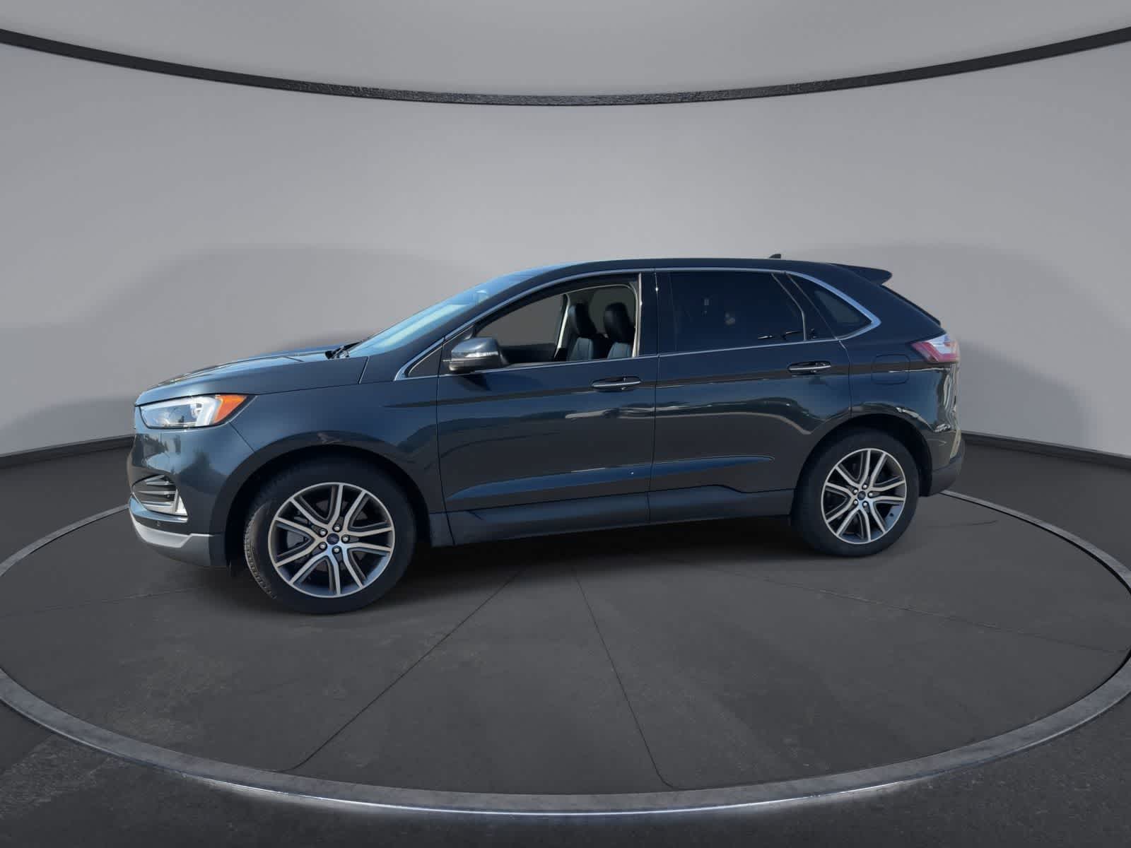 Thumbnail: 2022 Ford Edge - 4