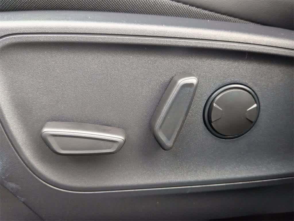 Thumbnail: 2025 Ford Escape - 18