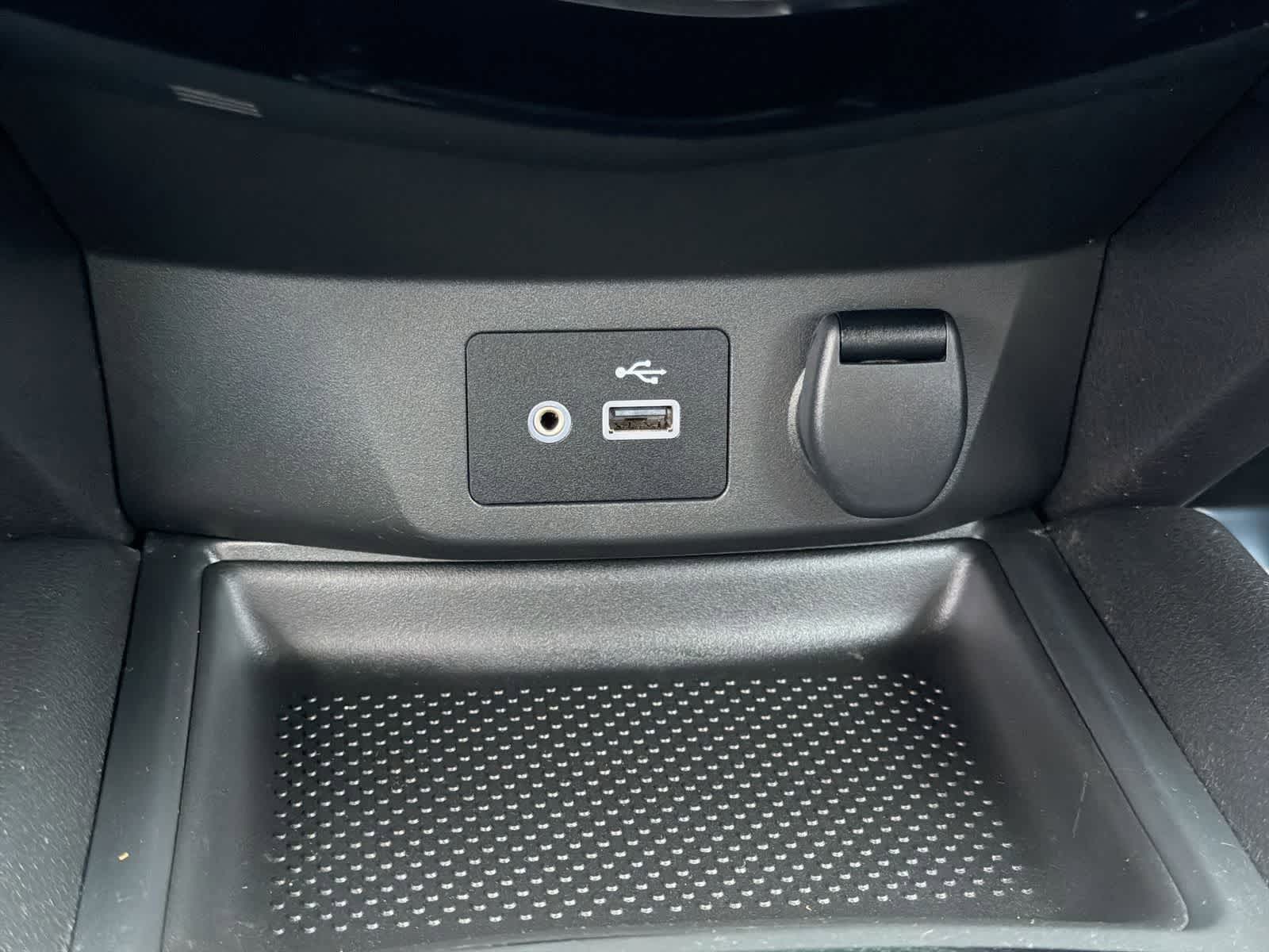 Thumbnail: 2020 Nissan Rogue - 31