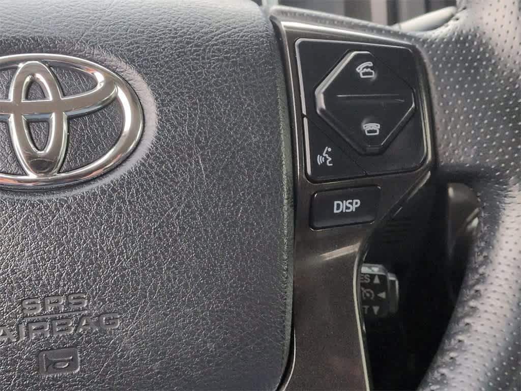 Thumbnail: 2017 Toyota 4Runner - 25