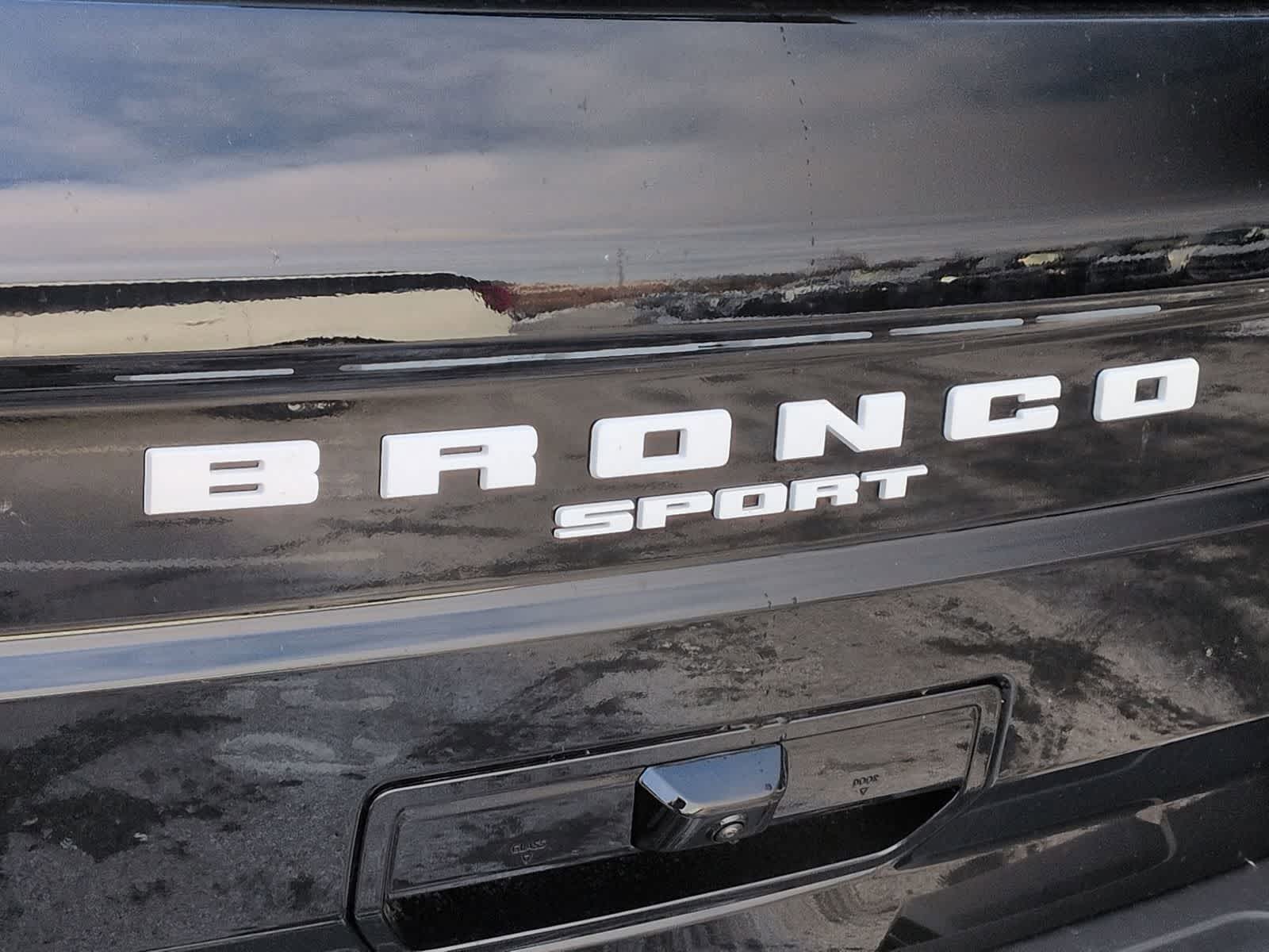 Thumbnail: 2025 Ford Bronco Sport - 13