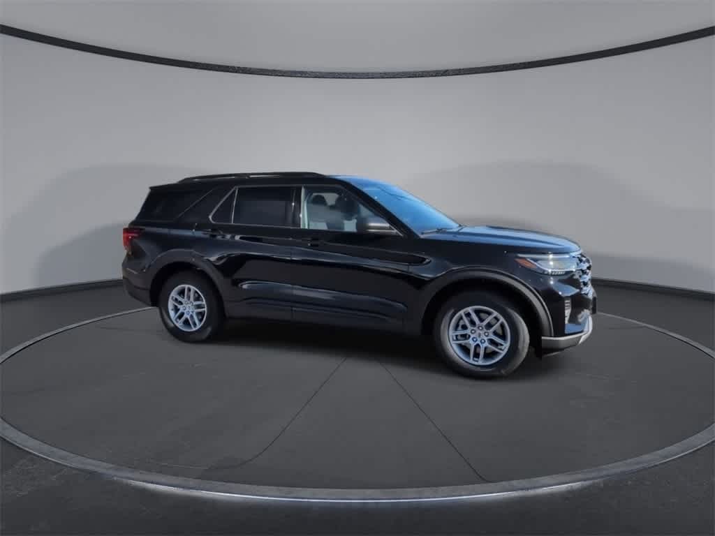 Thumbnail: 2026 Ford Explorer - 2
