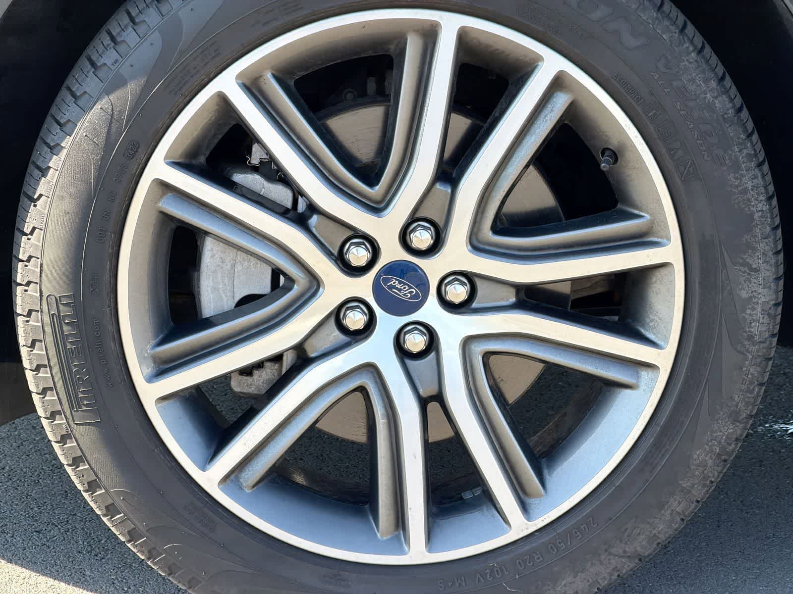 Thumbnail: 2022 Ford Edge - 13