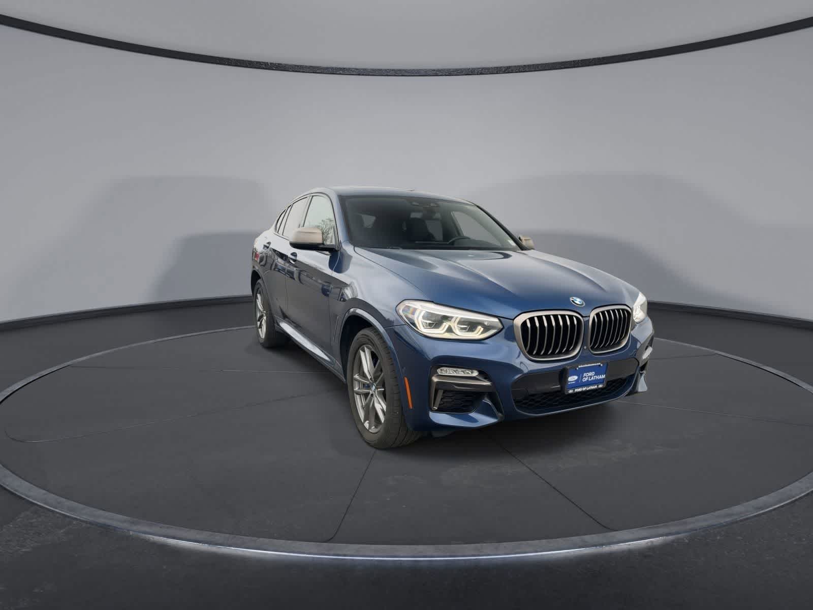 Thumbnail: 2019 BMW X4 - 2