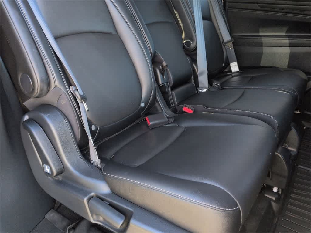 Thumbnail: 2023 Honda Odyssey - 22