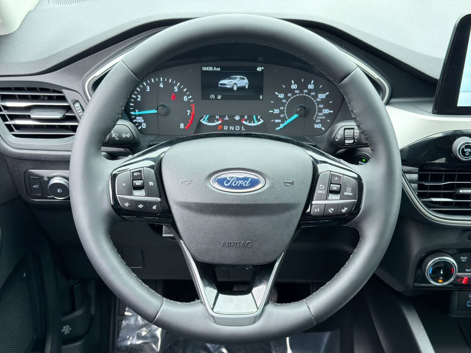 Thumbnail: 2022 Ford Escape - 24