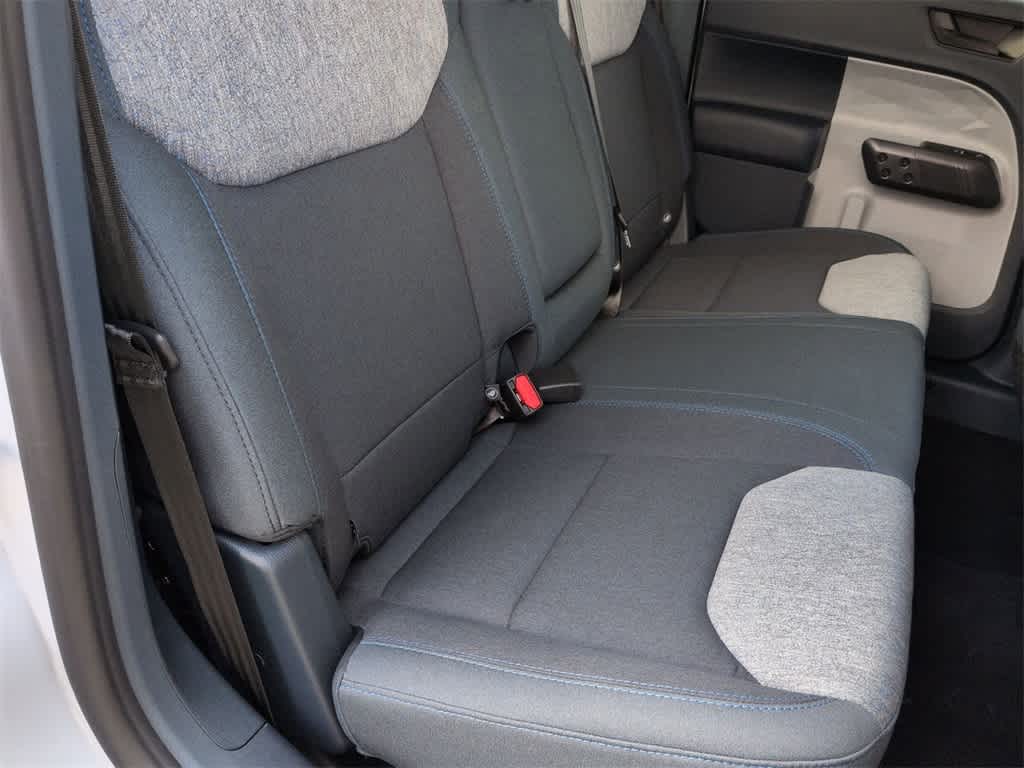 Thumbnail: 2025 Ford Maverick - 21