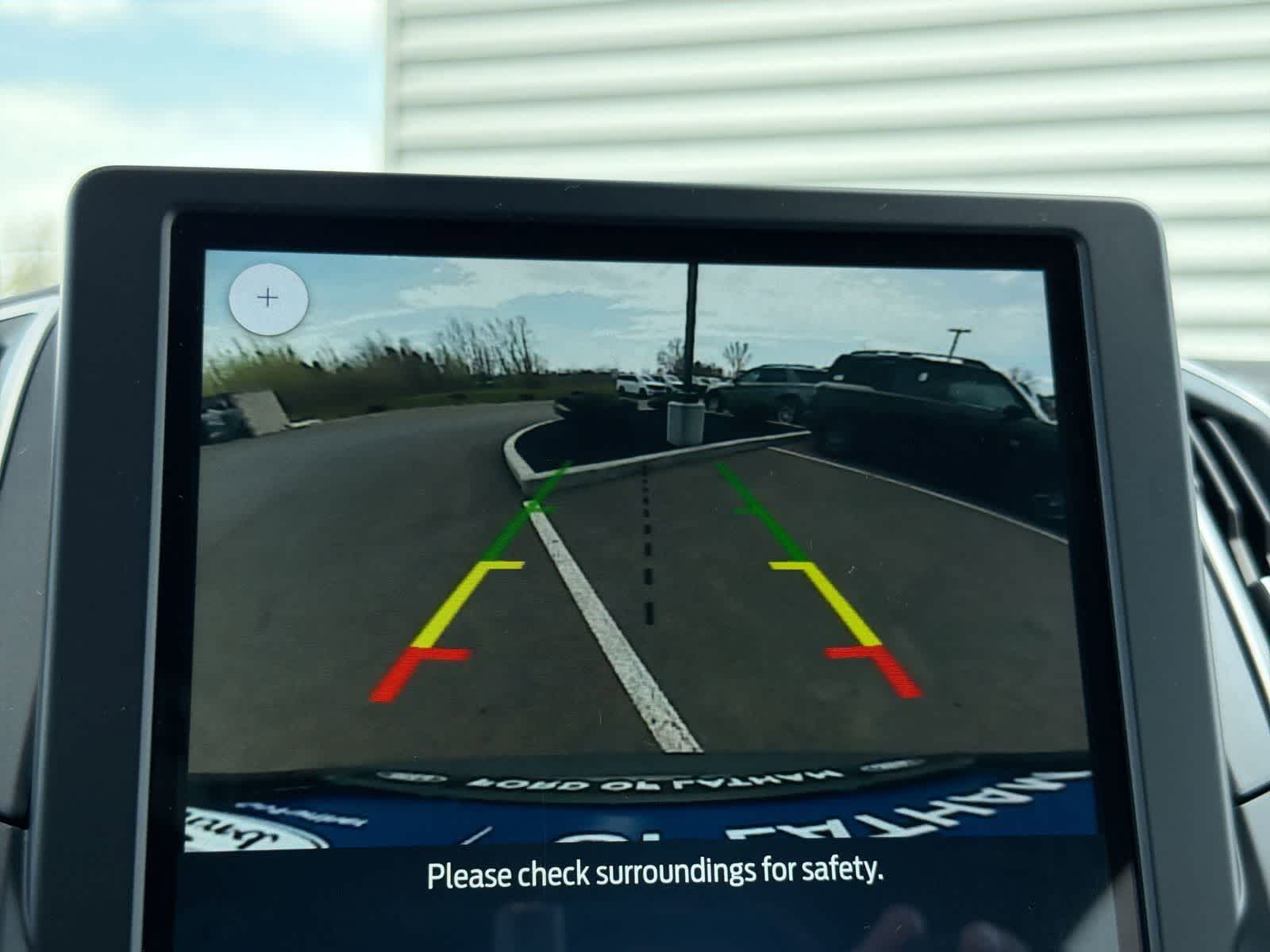 Thumbnail: 2022 Ford Edge - 30