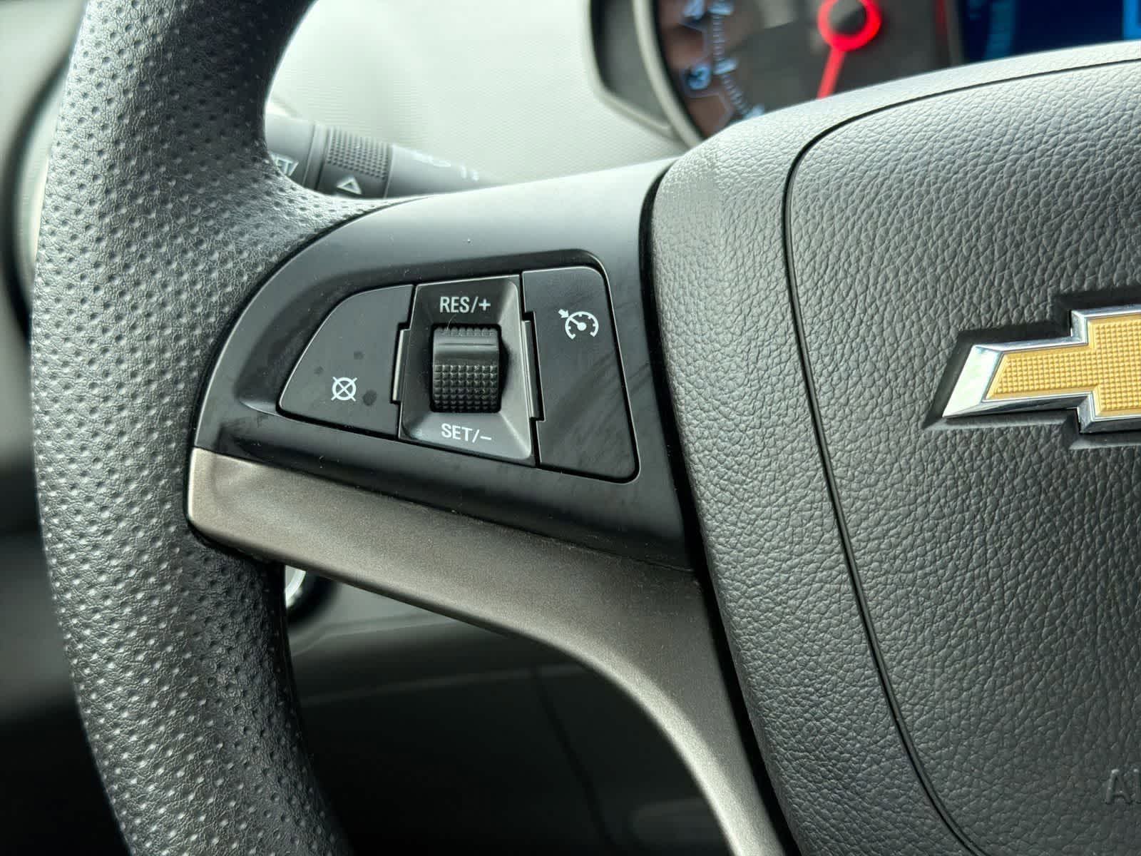 Thumbnail: 2013 Chevrolet Sonic - 24