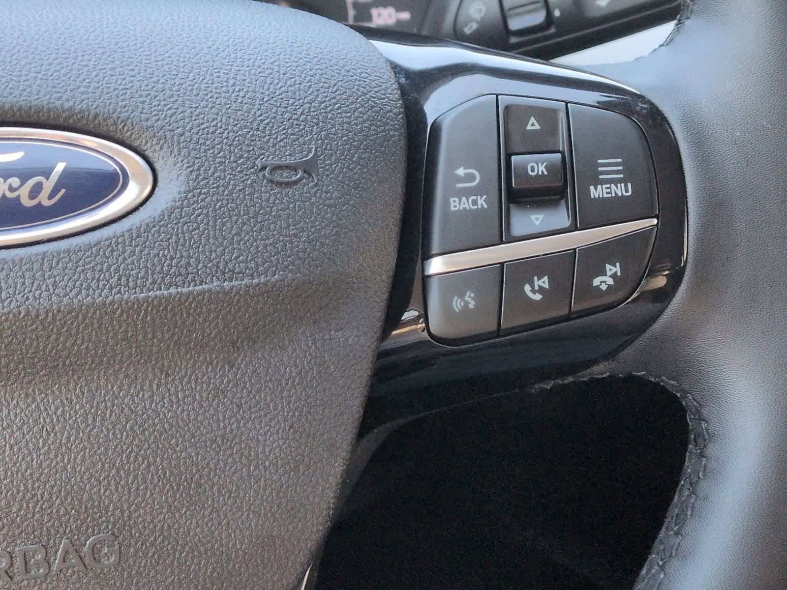 Thumbnail: 2022 Ford Escape - 25