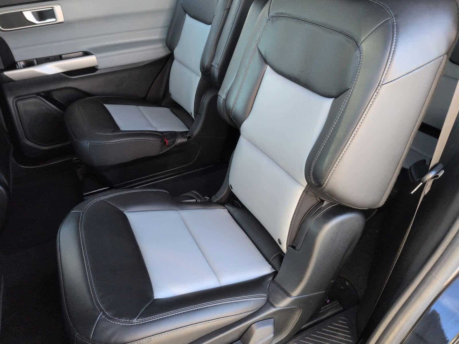 Thumbnail: 2022 Ford Explorer - 21