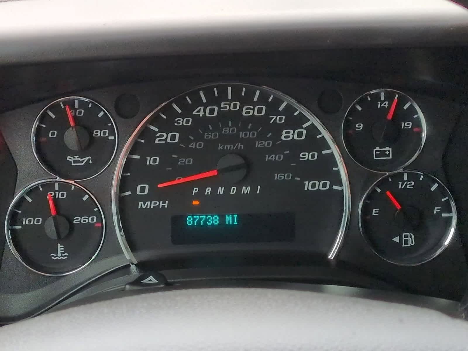 Thumbnail: 2018 GMC Savana - 32