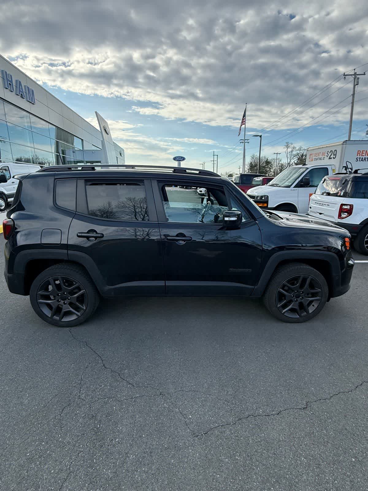 Thumbnail: 2020 Jeep Renegade - 5
