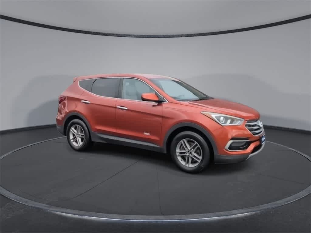 Thumbnail: 2017 Hyundai Santa Fe - 2