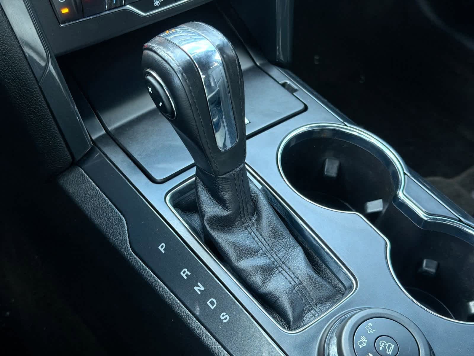 Thumbnail: 2018 Ford Explorer - 32