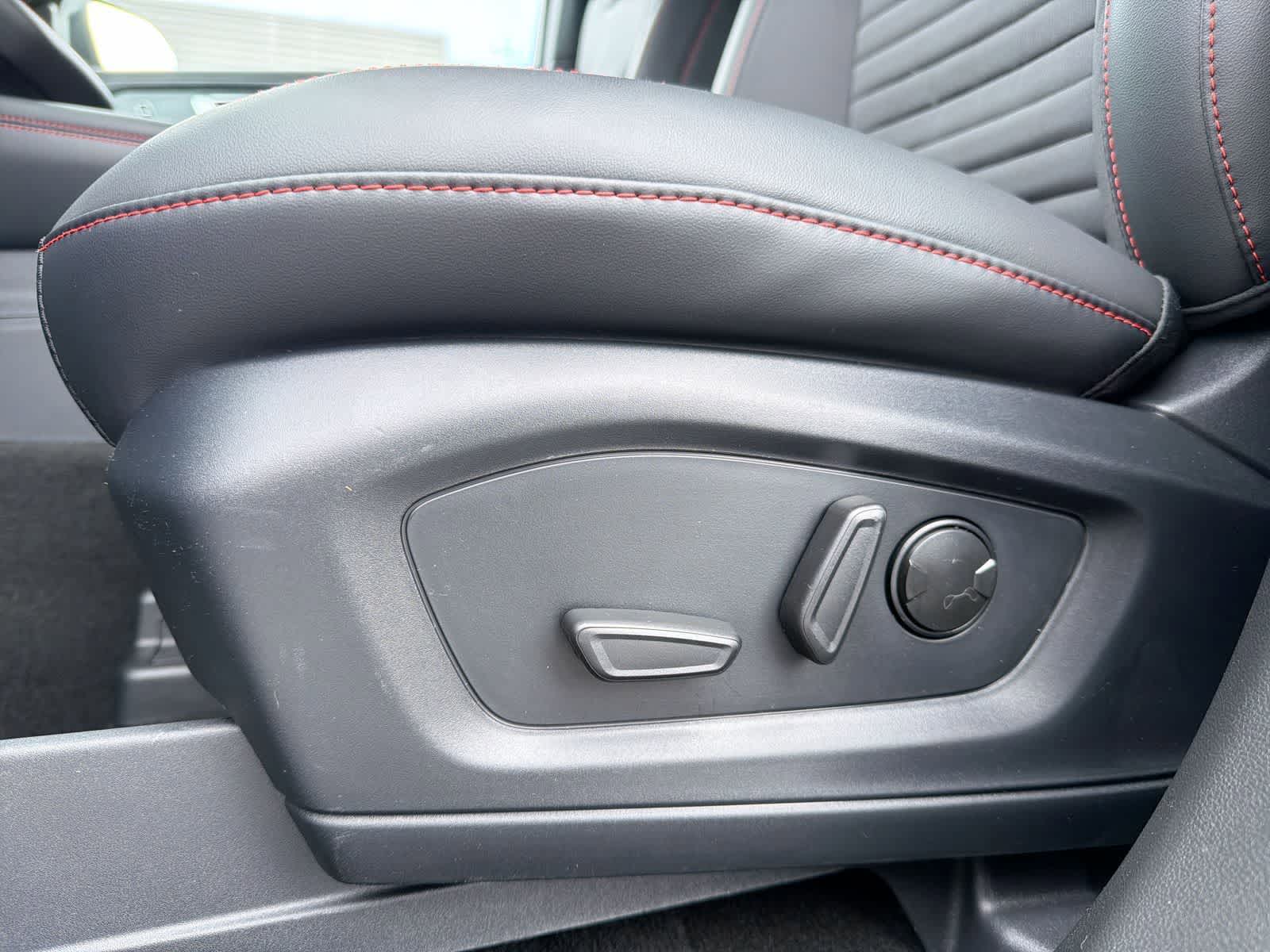 Thumbnail: 2026 Ford Explorer - 18