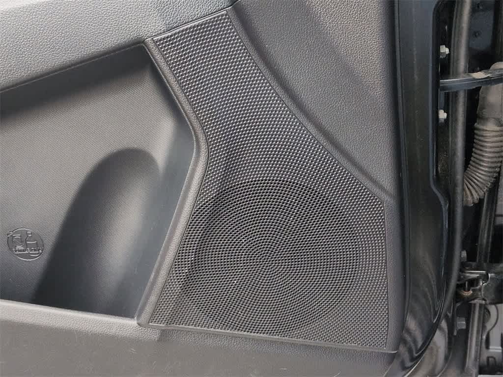 Thumbnail: 2016 Kia Sportage - 33