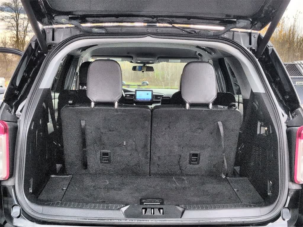 Thumbnail: 2022 Ford Explorer - 34